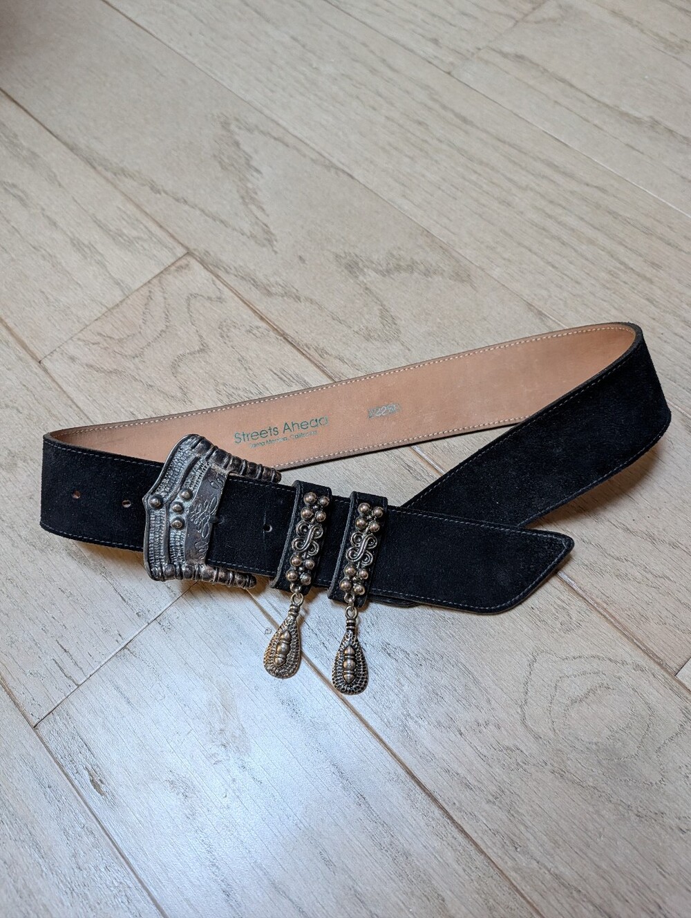 vintage STREETS AHEAD black suede belt S